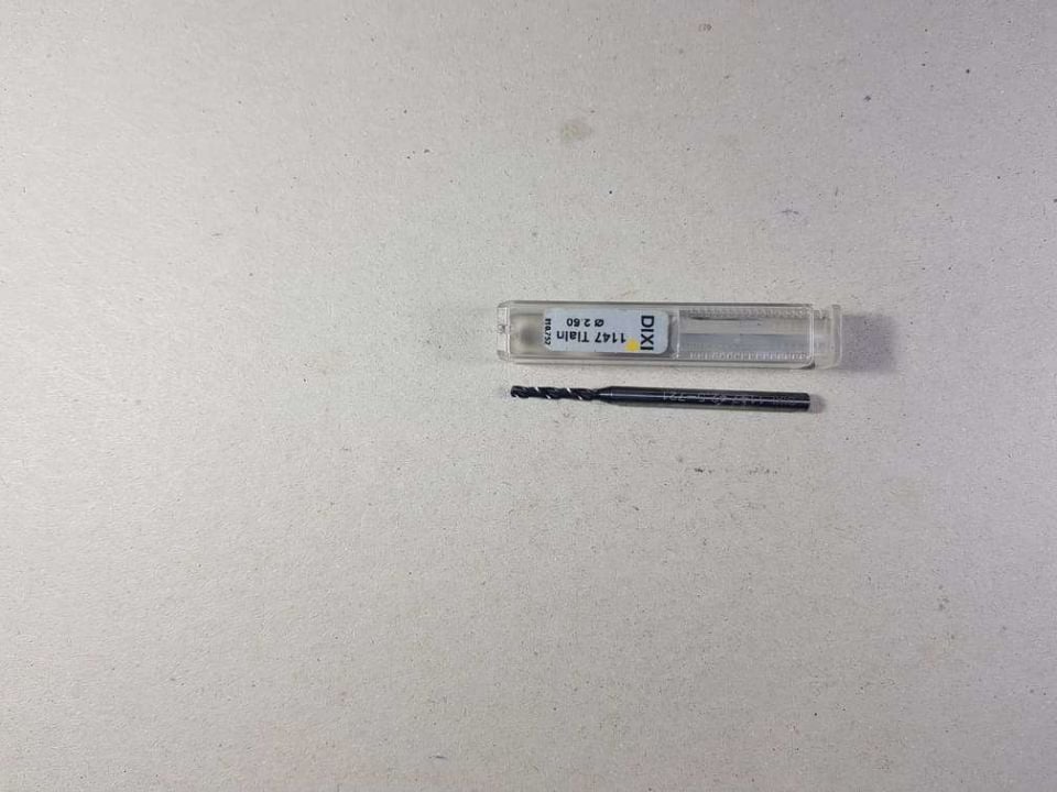 Dixi 1147  Çap 2.5mm Karbür Matkap 7XDc
