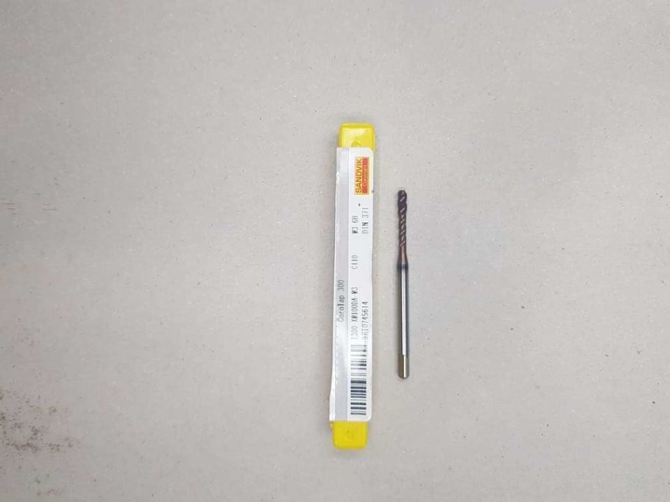 Sandvik Corotap T300-Xm101Da-M3 C110 Kılavuz