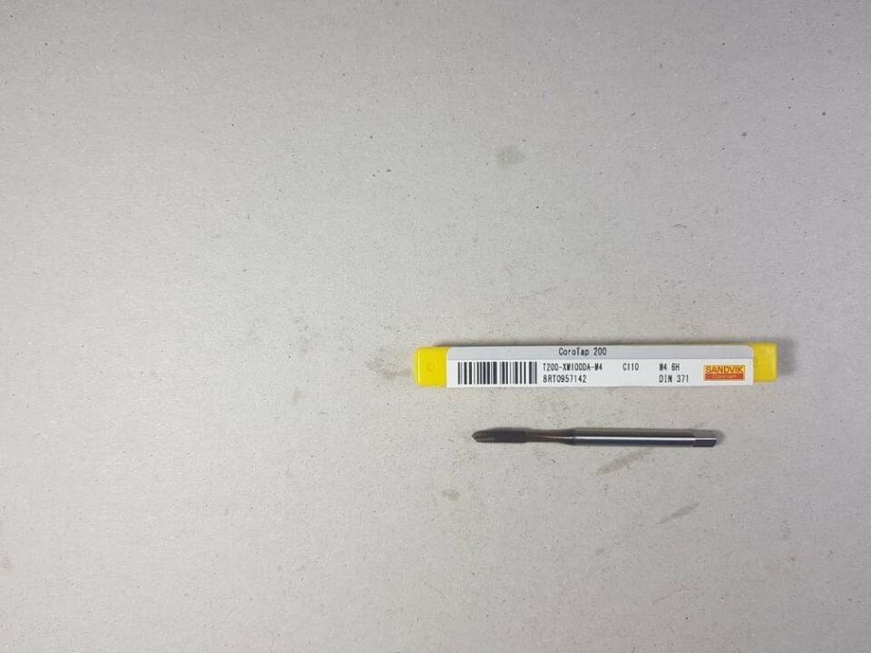 Sandvik T200 Xm100Da M4 Kılavuz