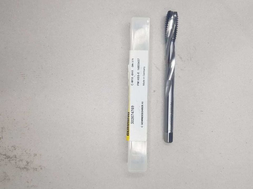 Gühri̇Ng 302674769 M10 6HX HSS-E PM  Kılavuz