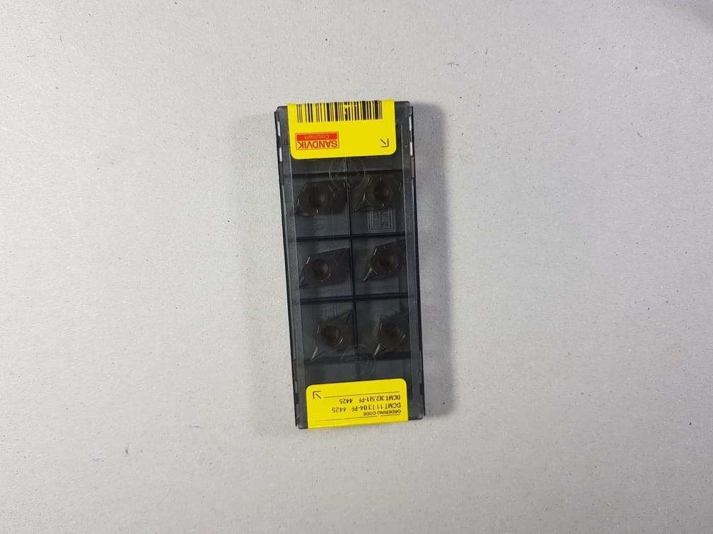 Sandvik Dcmt 11T304 Pf 4425 Elmas Uç