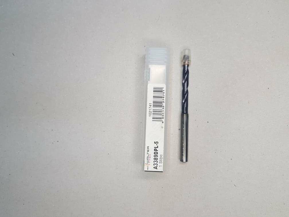 WALTER A3389DPL-5   Çap 5mm Karbür Matkap 5XDc