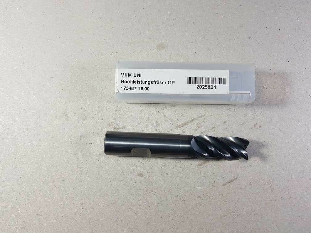 Precitool 175487 Çap 16mm  R=0.4MM Karbür Freze