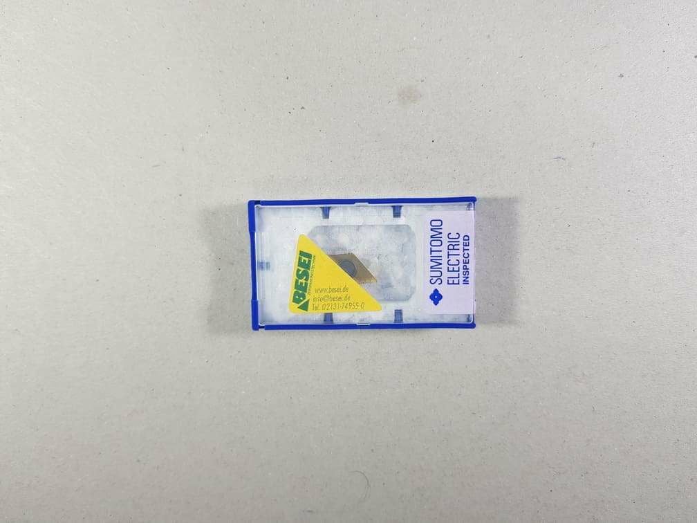 Sumitomo 2Nc Dcgw 11T304 Bnc2020 Elmas Uç