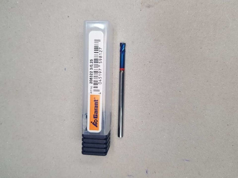 Garant 206322 Z4 3mm R0.25 Karbür Freze (65hrc)