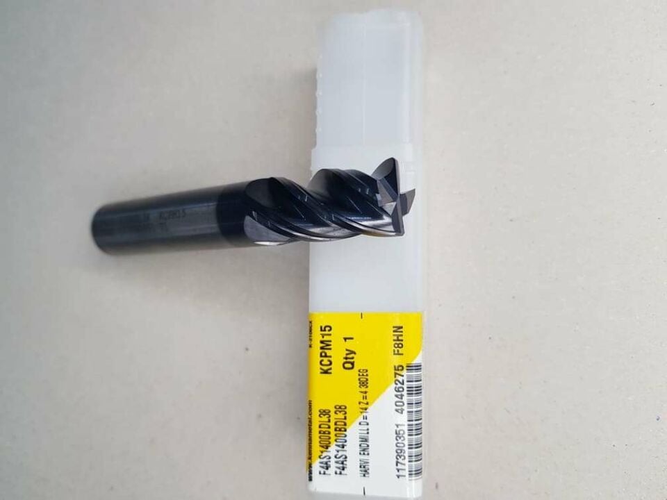 Kennametal HARVI™ I  F4As1400Bdl38 Kcpm15 14mm R0.5 Karbür Freze