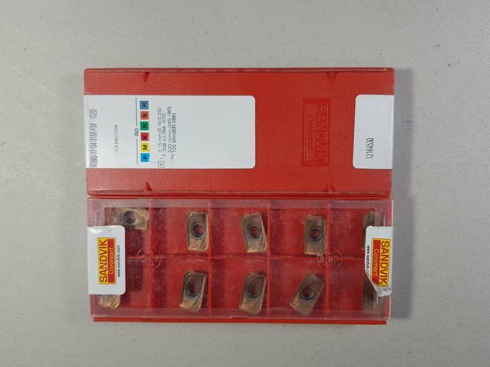 Sandvik 390 170431M Km 1020 Elmas Uç