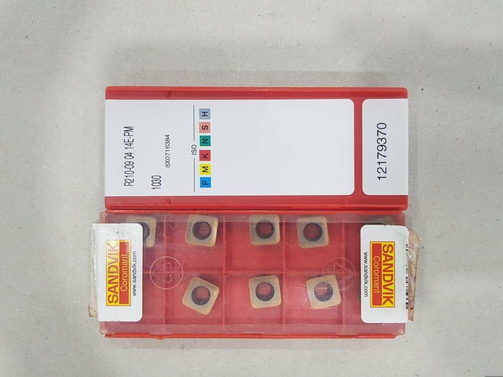 Sandvik R210-090414E-Pm 1030 Elmas Uç