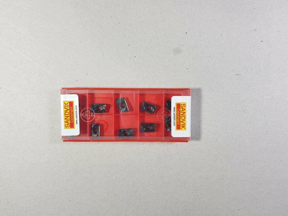 Sandvik R390-11T308M-Pm 4230 Elmas Uç