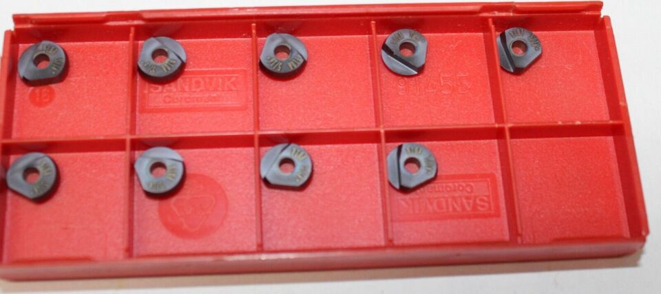 Sandvik R216F-0824E-L P10A Elmas Uç